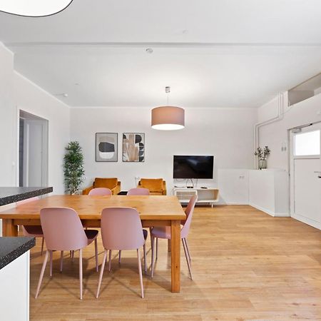 Primeflats - Big Family Apartment Schoeneberg Berlim Exterior foto